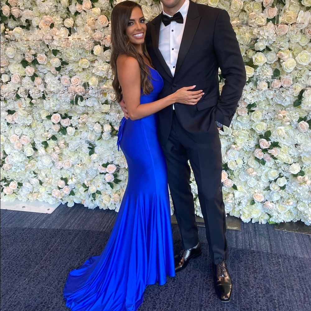 La femme royal blue formal dress